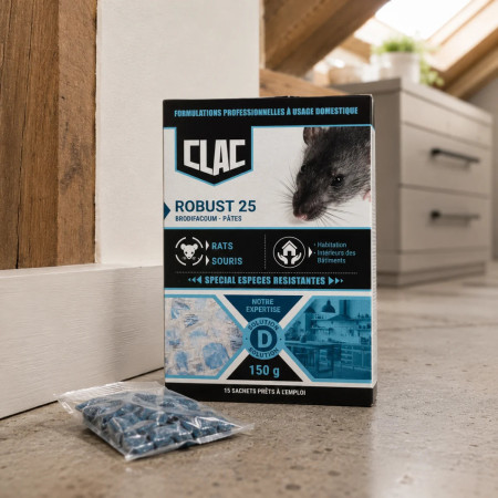 Raticide Clac Robust 25 en pâtes utilisé en intérieur — appât anti-rongeurs dans une cuisine